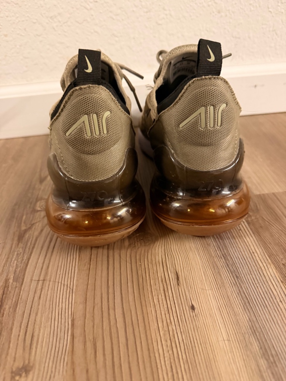 Nike women’s Sneakers - Brown/Black/White - Picture 5 of 6